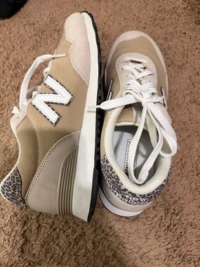 New Balance Beige Women's Classic Runner Sneakers size 11